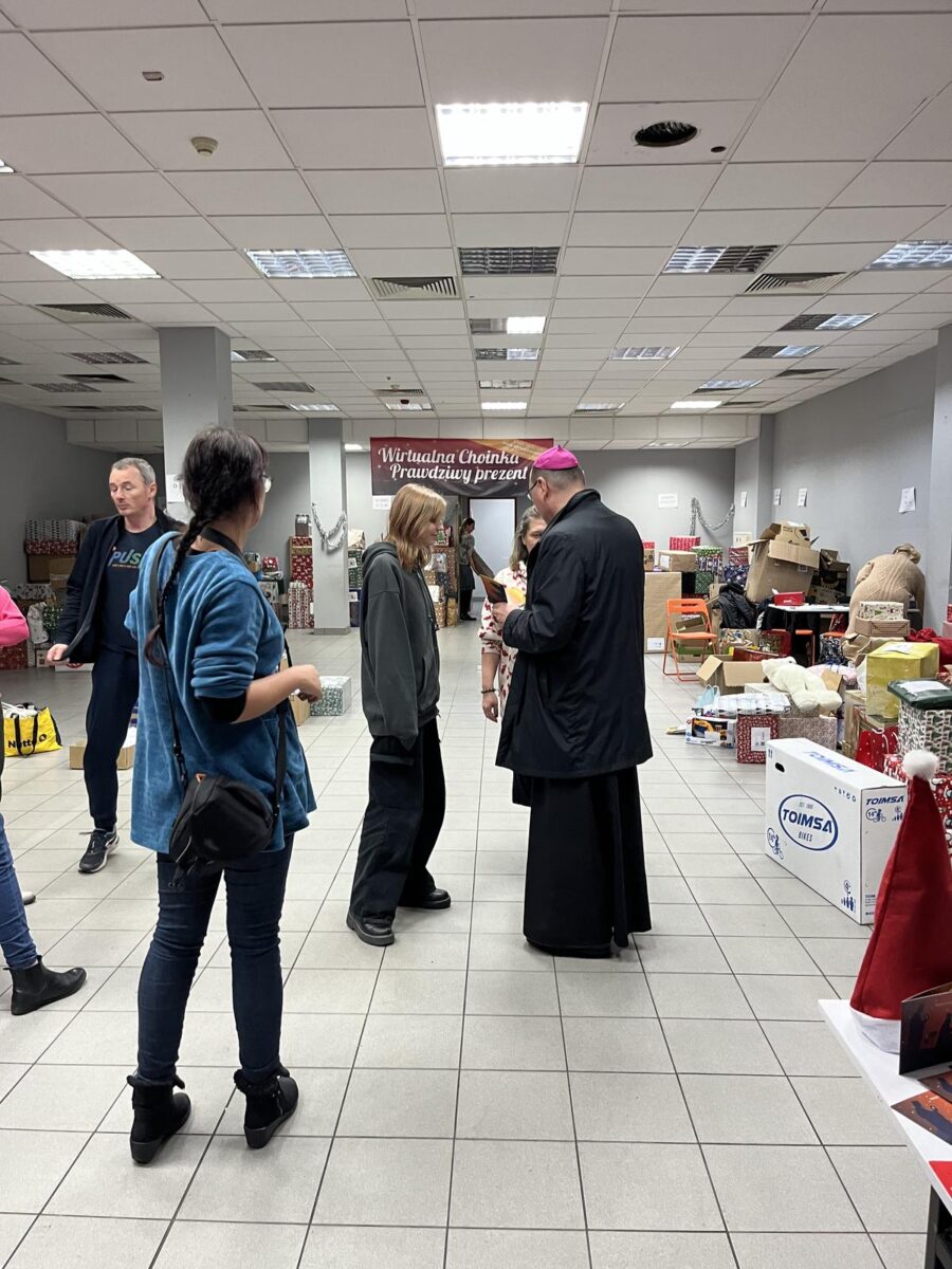 PREZENTY JUŻ W MAGAZYNIE!