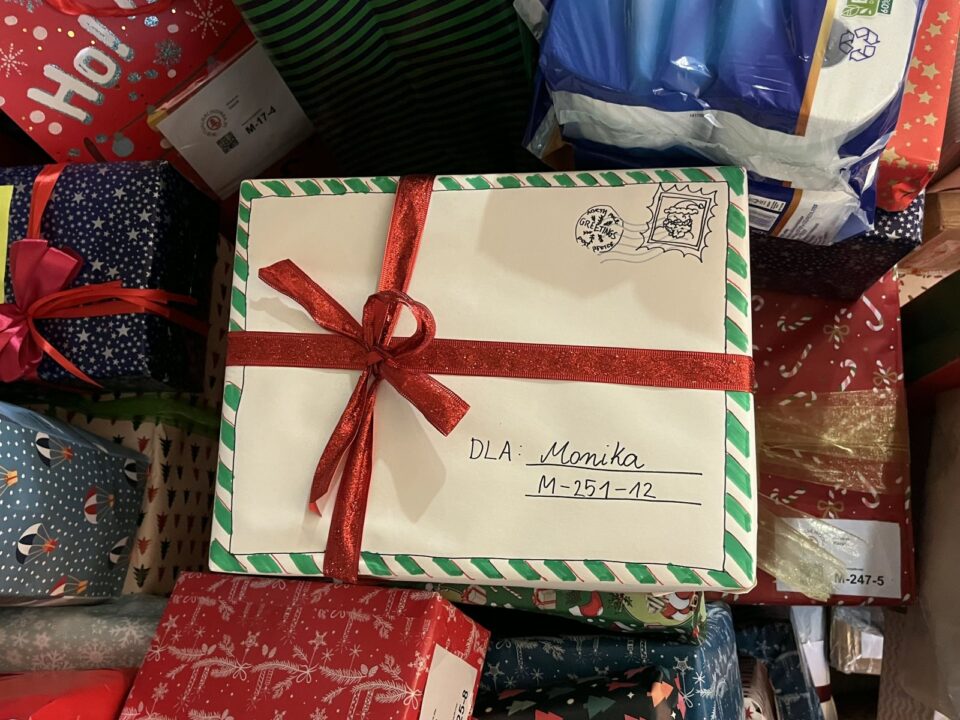 FINAŁ i ROZWOŻENIE PREZENTÓW