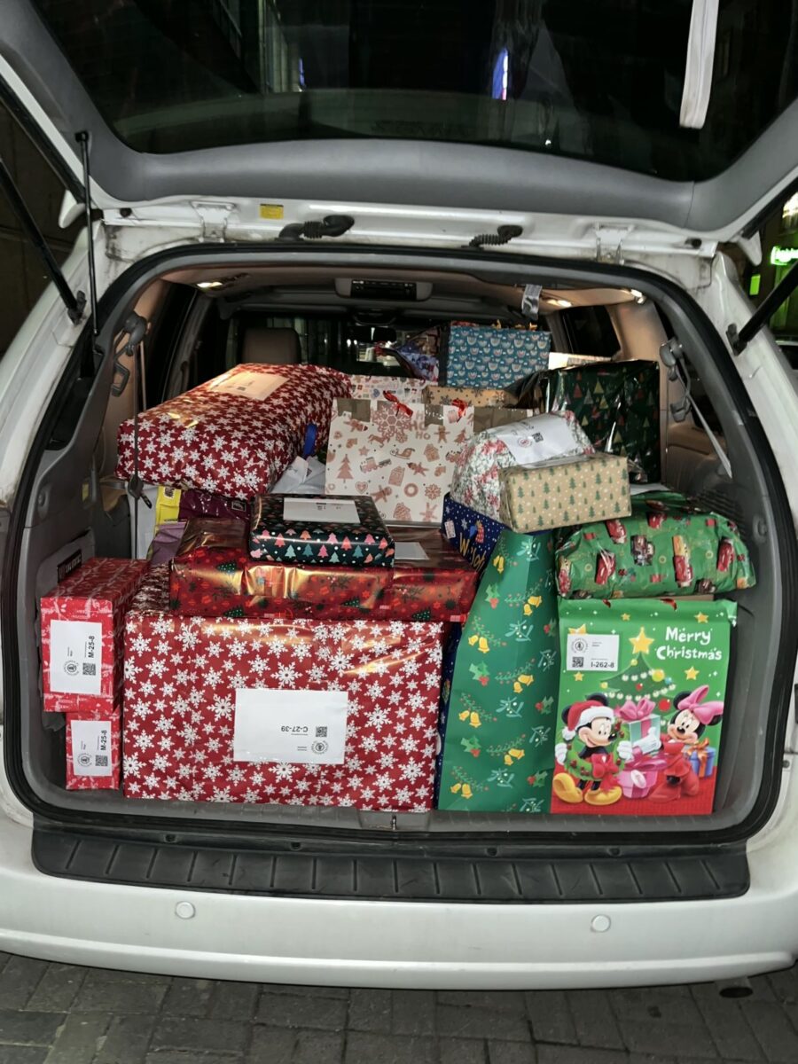 FINAŁ i ROZWOŻENIE PREZENTÓW