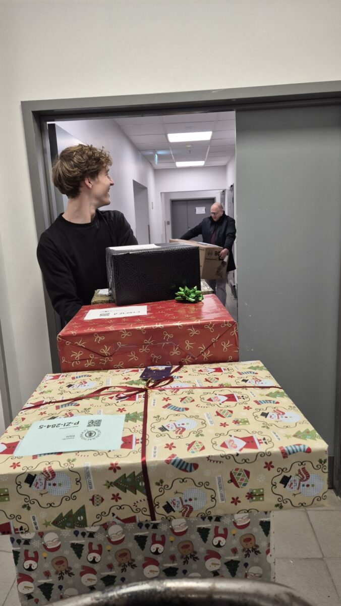 FINAŁ i ROZWOŻENIE PREZENTÓW