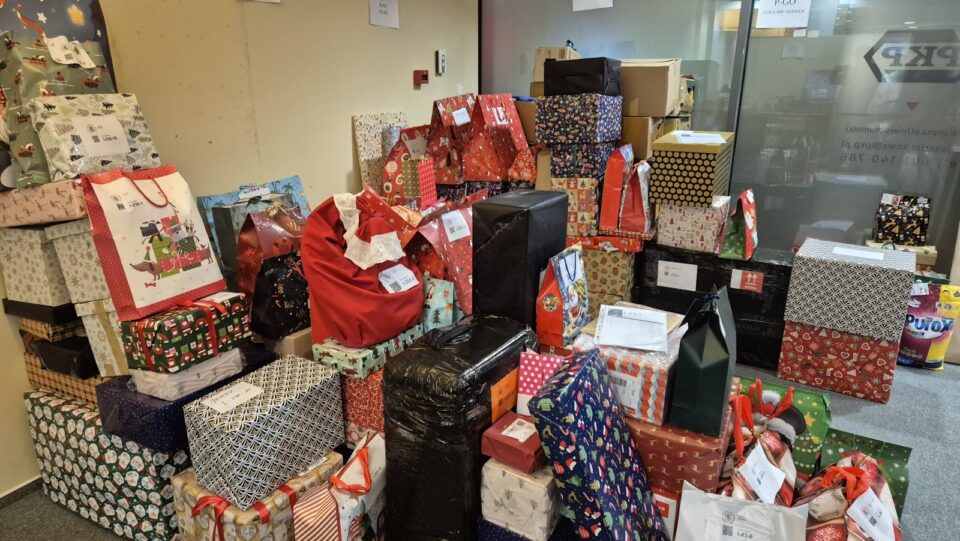 FINAŁ i ROZWOŻENIE PREZENTÓW