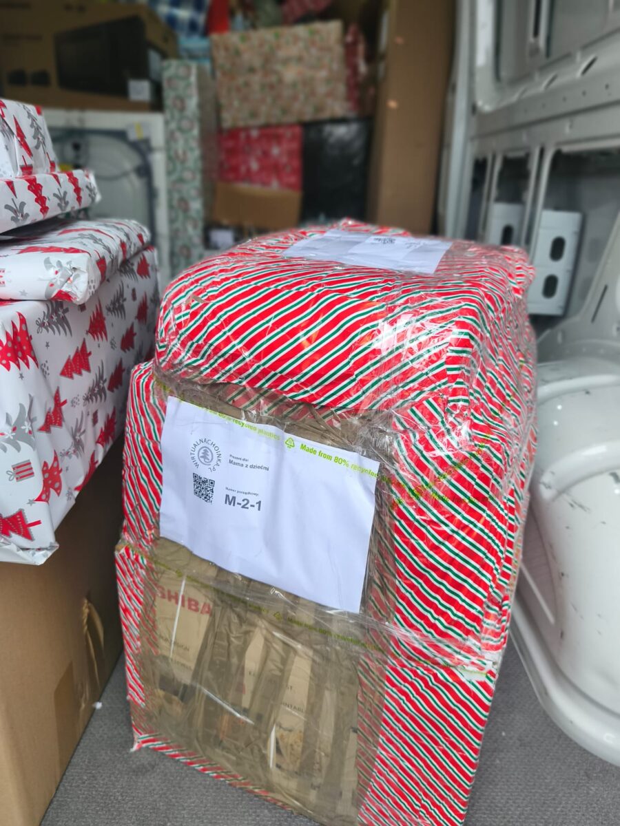 FINAŁ i ROZWOŻENIE PREZENTÓW